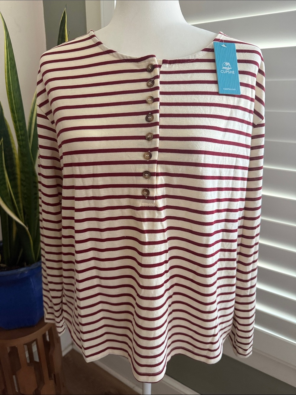 CUPSHE Burgundy & Cream Striped Long Sleeve Henley Top - M
